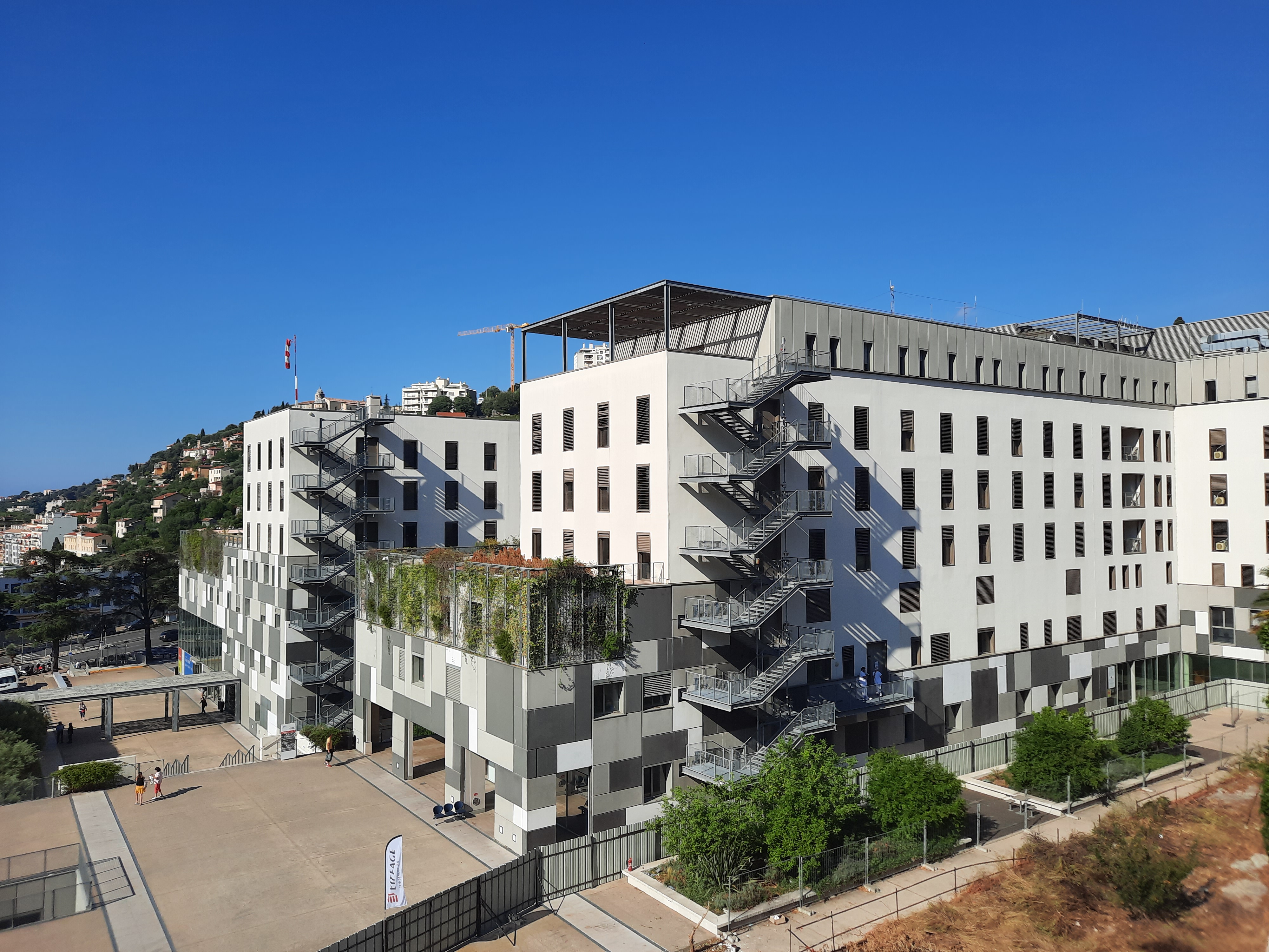 L'hôpital Pasteur 2 à Nice, qui a largement contribué aux soins lors des trois dernières vagues de Covid 19