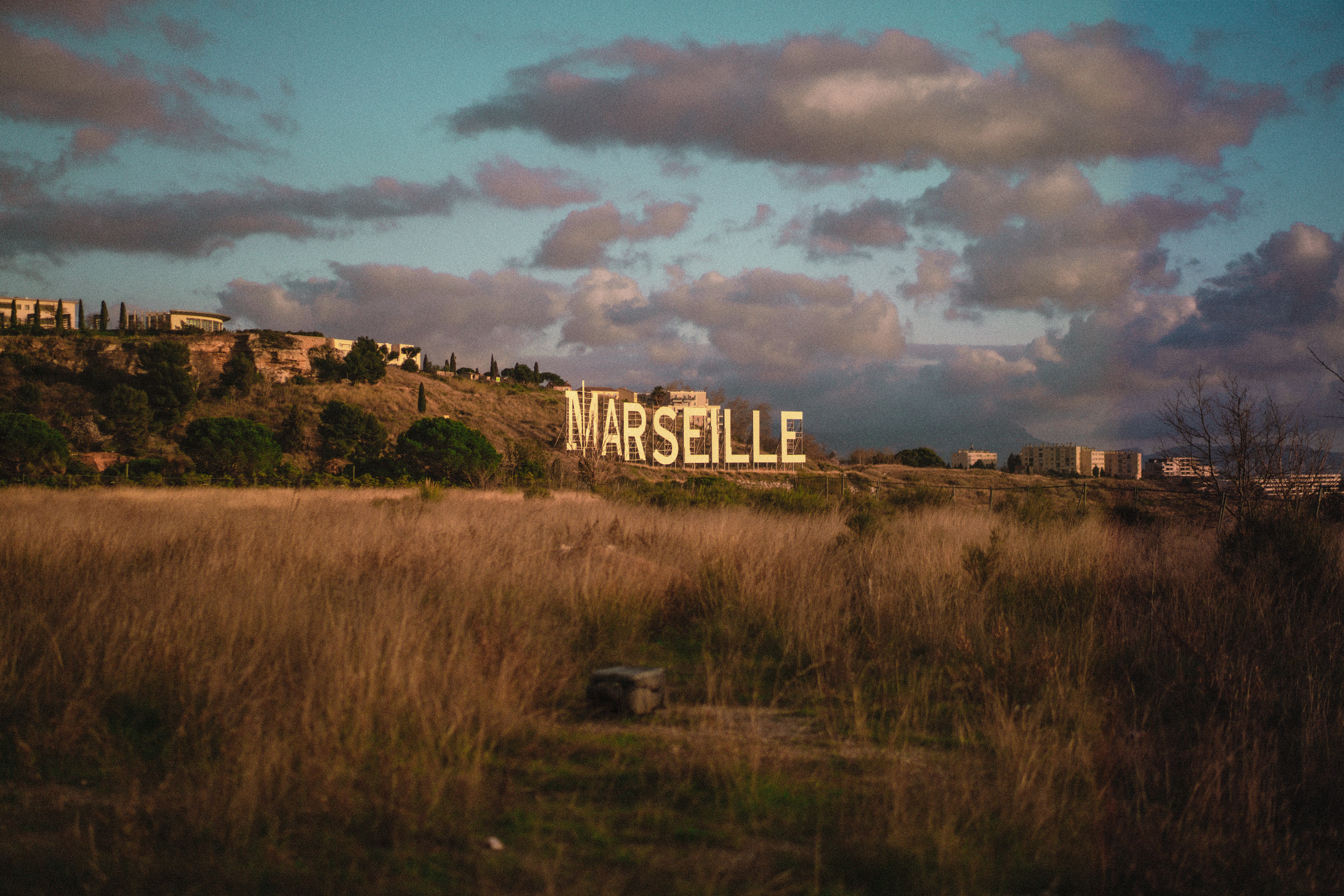 Photo by <a href="https://unsplash.com/@unfollow_ray?utm_source=unsplash&utm_medium=referral&utm_content=creditCopyText">Ray Tiller</a> on <a href="https://unsplash.com/s/photos/marseille?utm_source=unsplash&utm_medium=referral&utm_content=creditCopyText">Unsplash</a>   