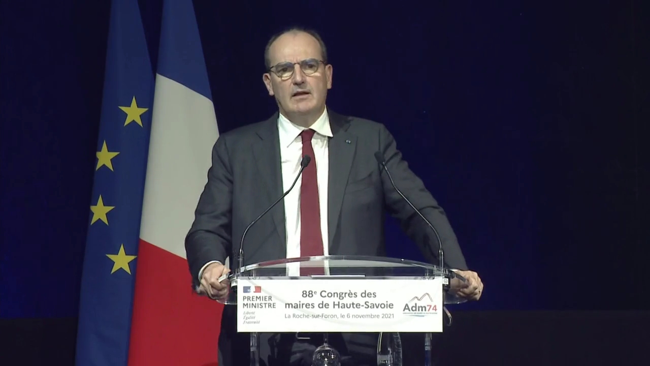Le Premier Ministre, se veut rassurant devant les 800 élus haut-savoyards