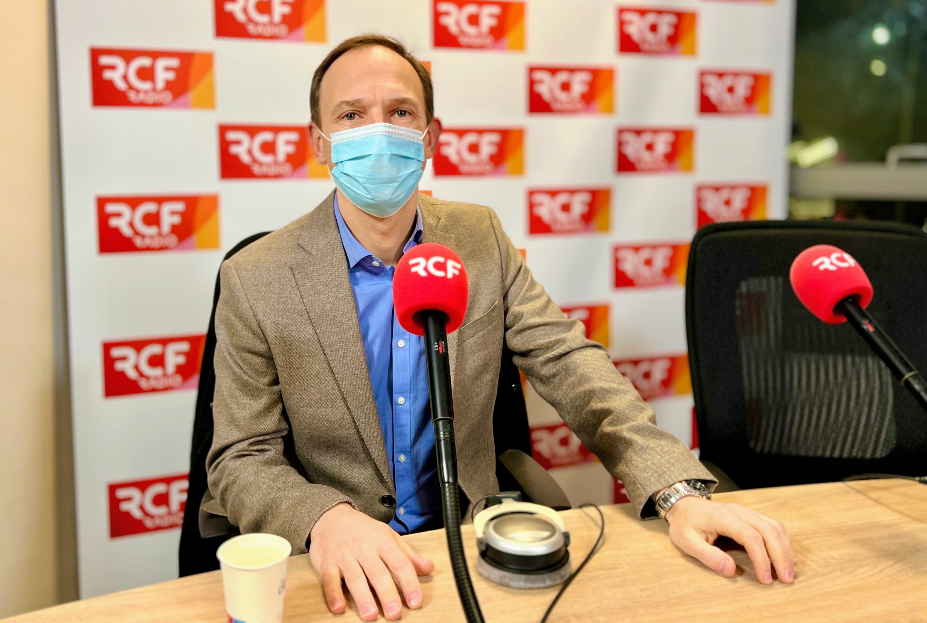 Frédéric Micheau au micro de la Matinale RCF