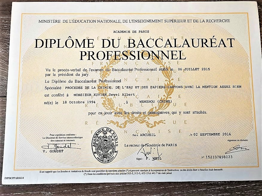 Le diplôme du baccalauréat - Wikimedia