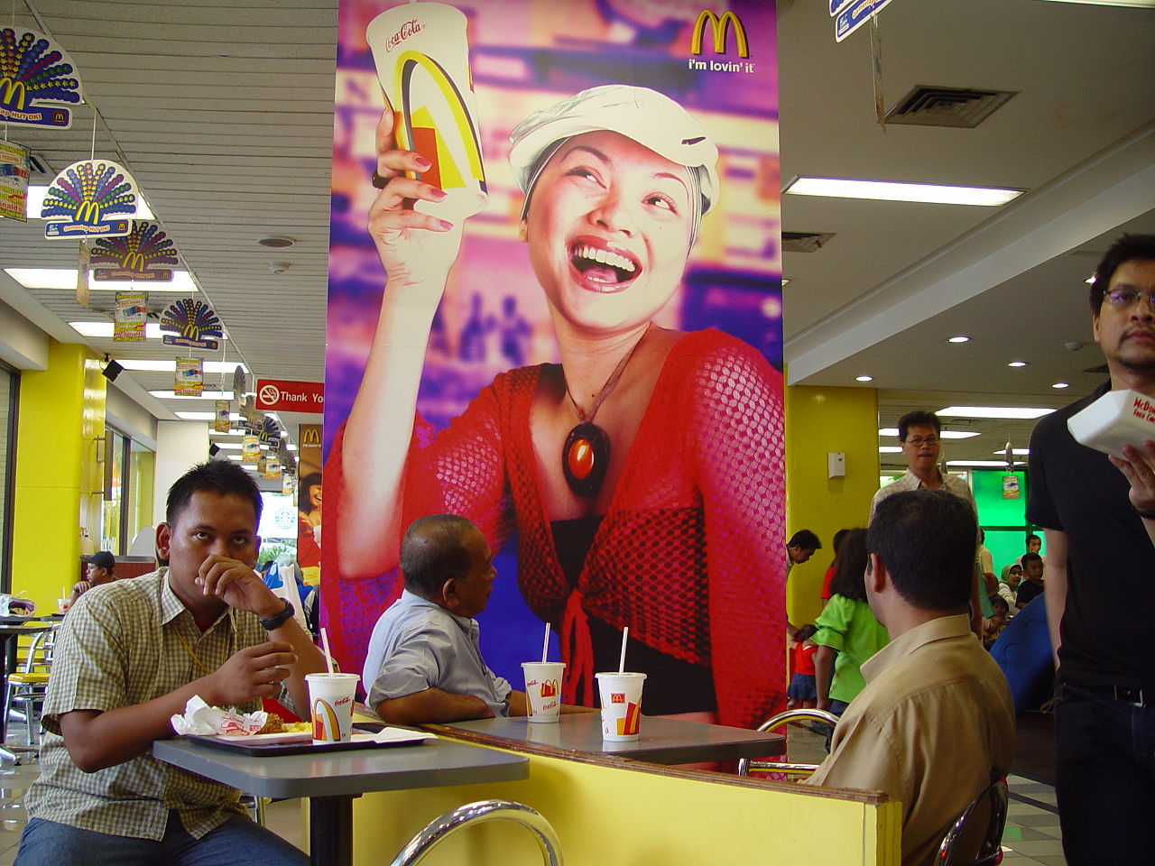Vue d'un fastfood à Djakarta - Wikipédia