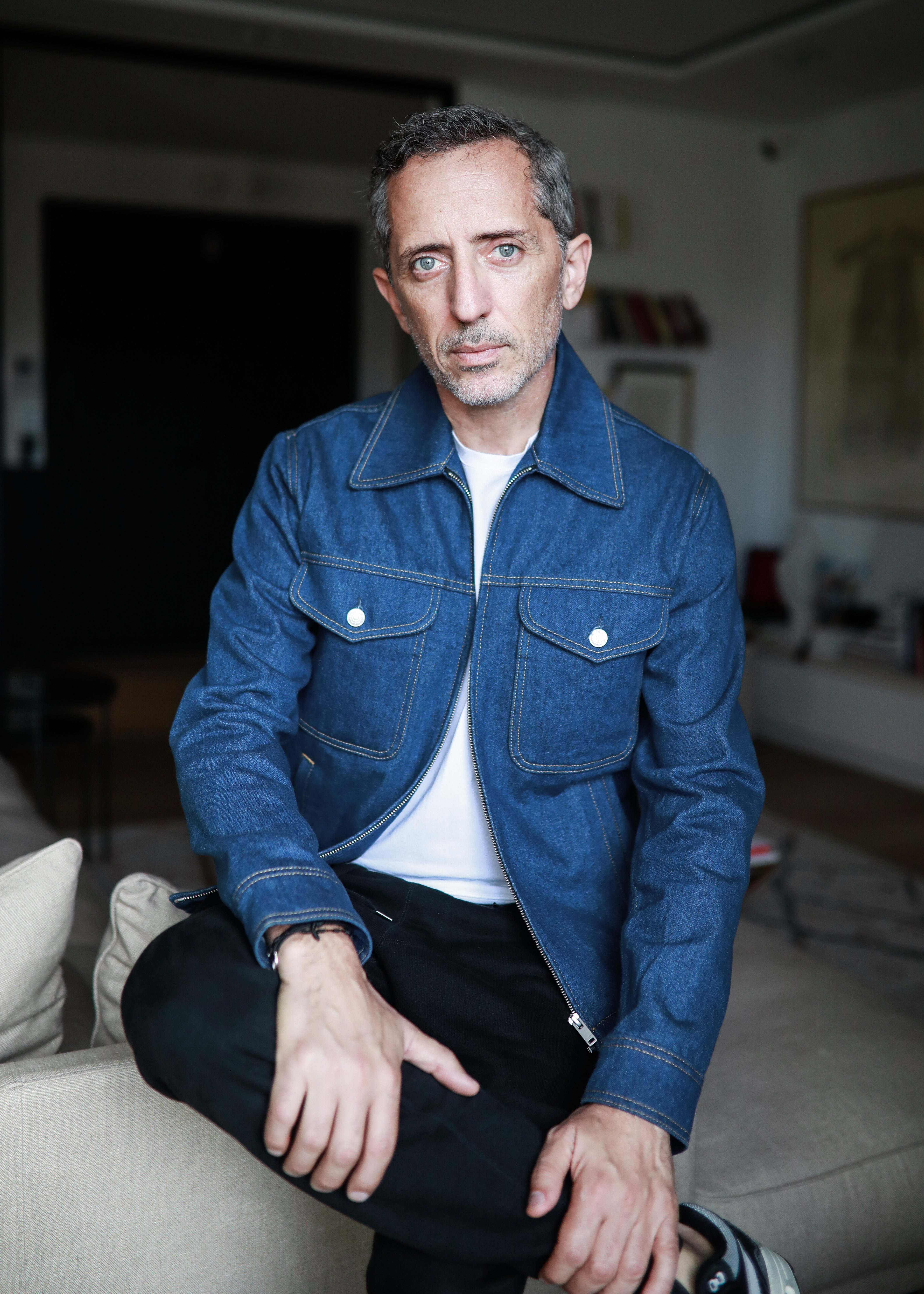 Dans Reste un peu, Gad Elmaleh parle de foi sans tabou ©DR