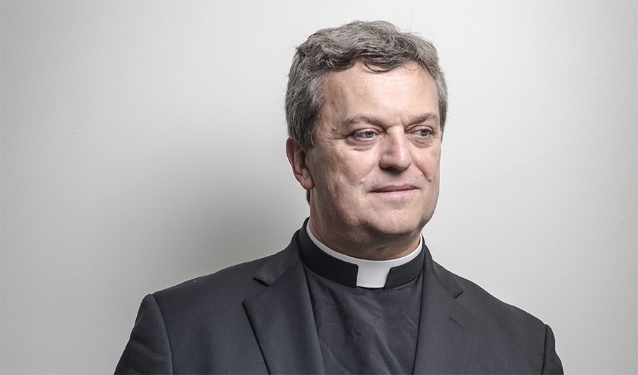 Père Benoist de Sinety, le 29/11/2017 ©Patrick Gaillardin / Hans Lucas