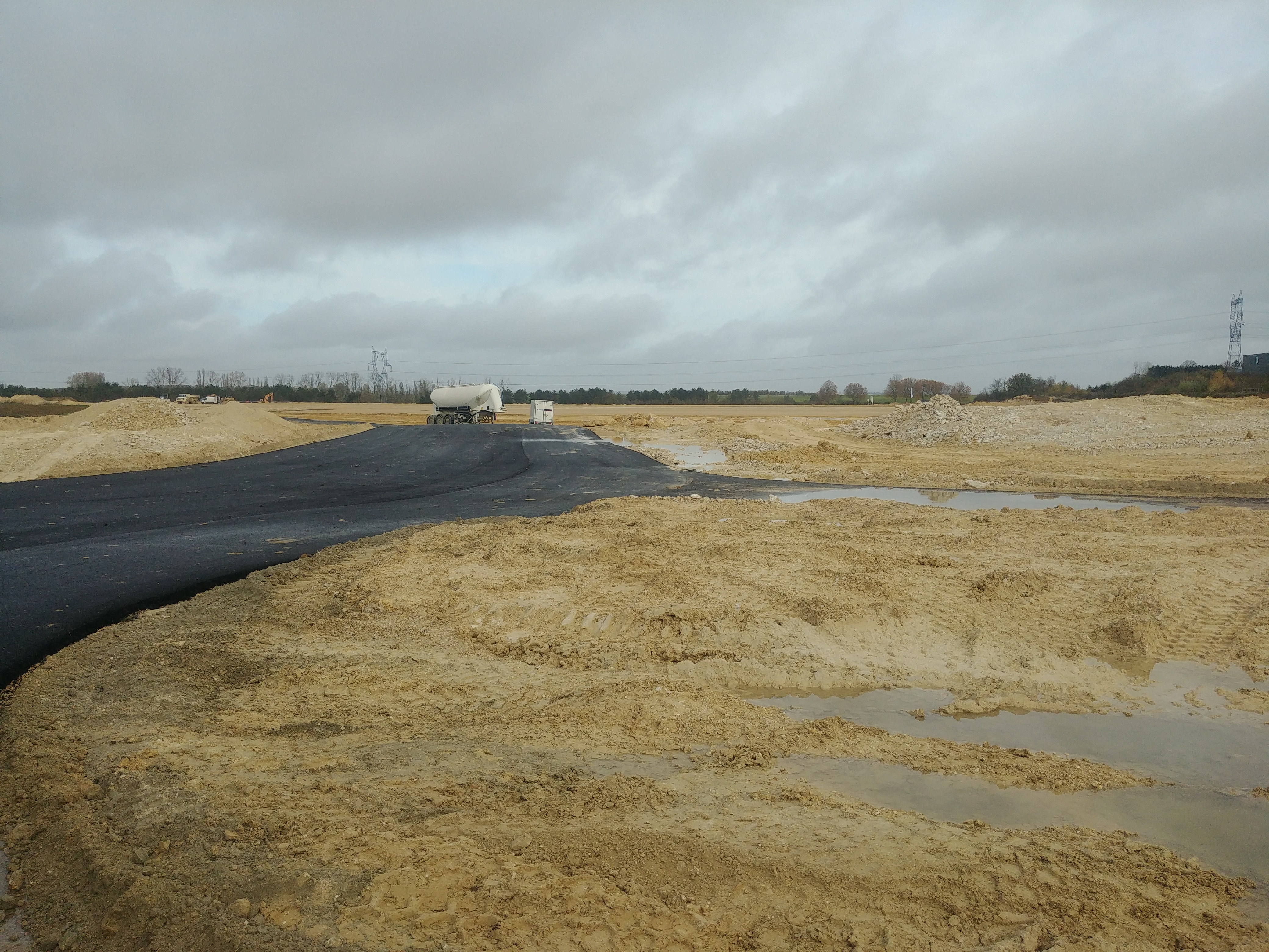Le site va s'étendre sur 20 hectares. © RCF - Guillaume Martin-Deguéret.