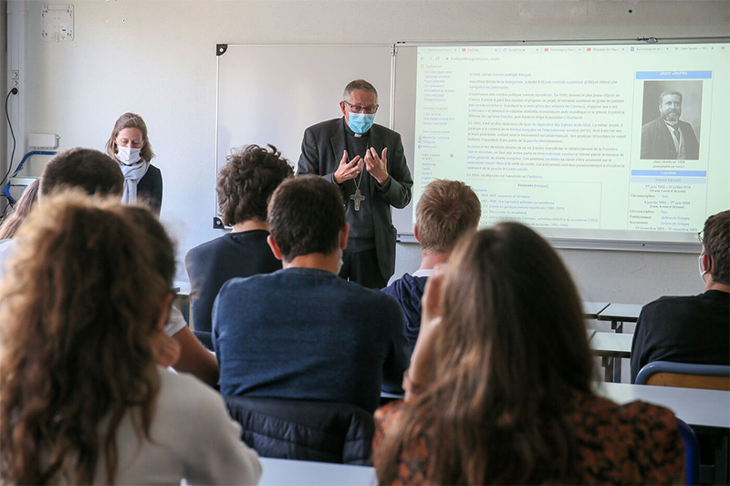 L'Enseignement catholique dans le monde c'est 210.000 écoles et 68 millions d’élèves ©Nicolas Guyonnet / Hans Lucas
