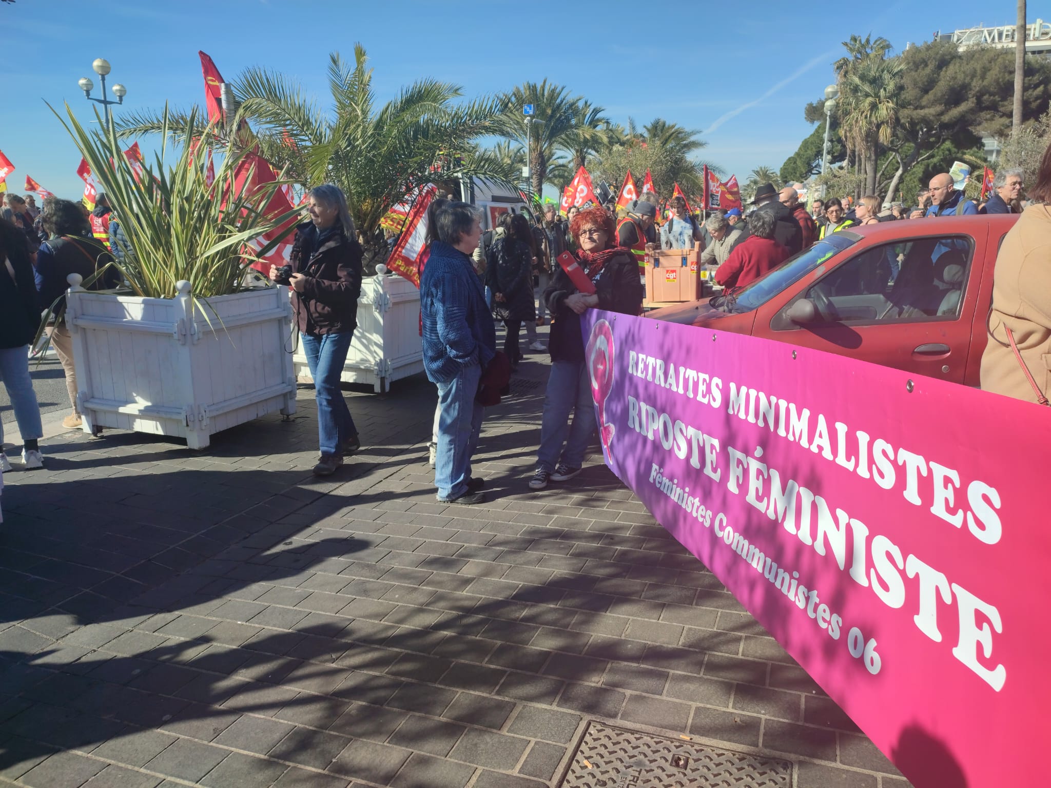 Ce 7 mars, 30 000 personnes ont défilé dans les rues de Nice selon les syndicats. (Photo RCF Laura Grondard)