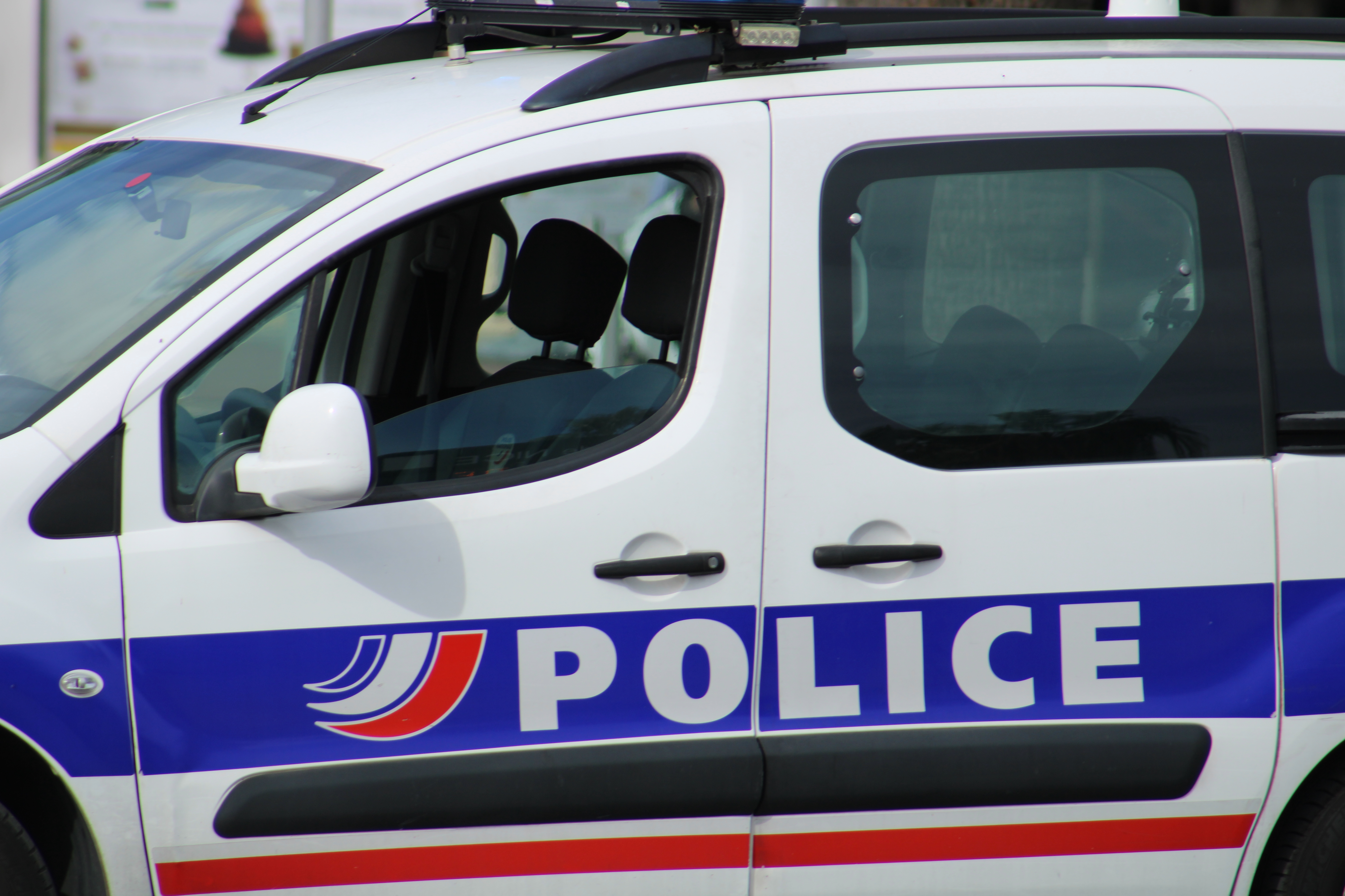 Un véhicule de Police - RCF