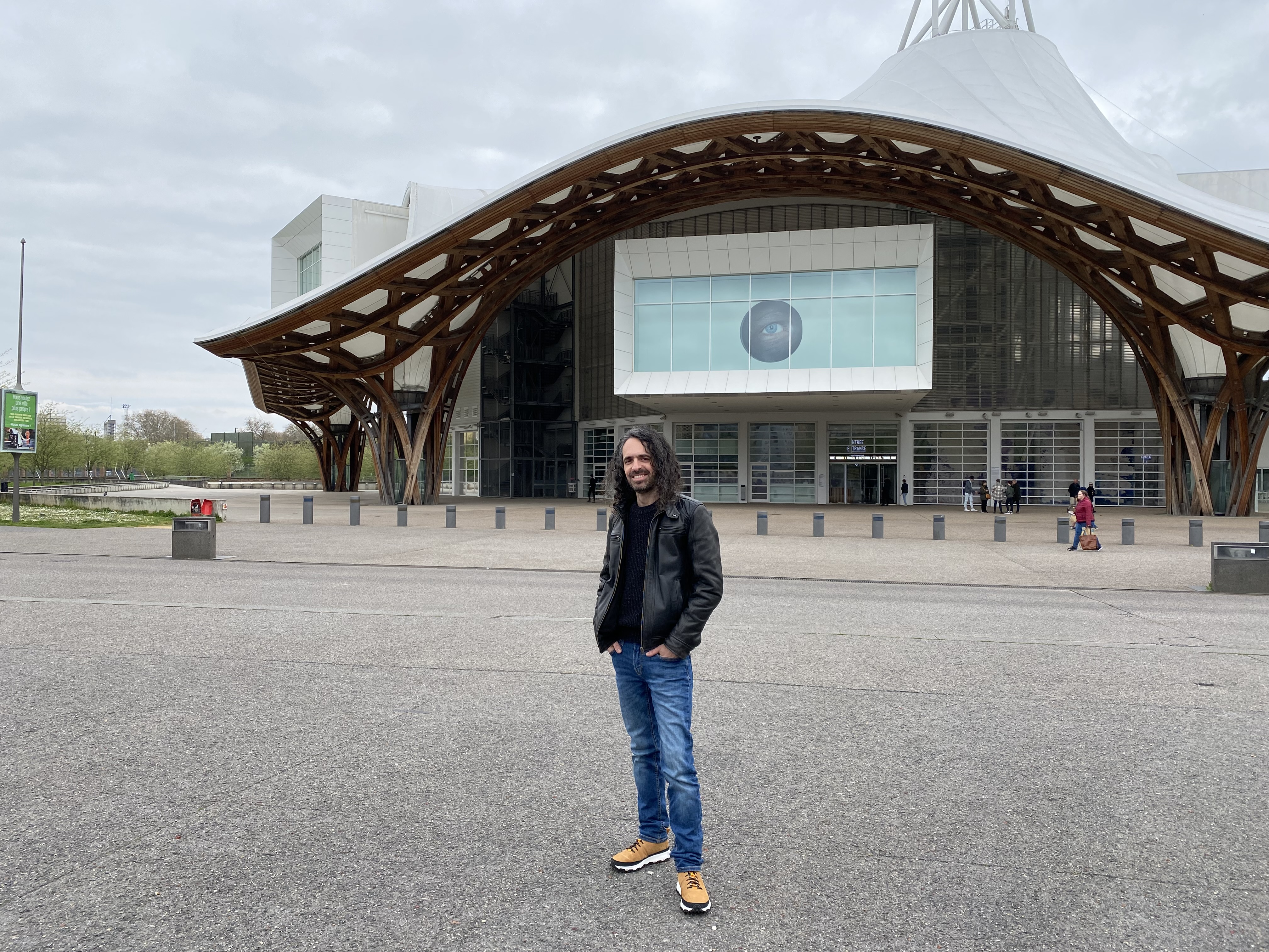 Bruno Tauzin, portrait d’un bassiste lorrain aux 16 millions de vues