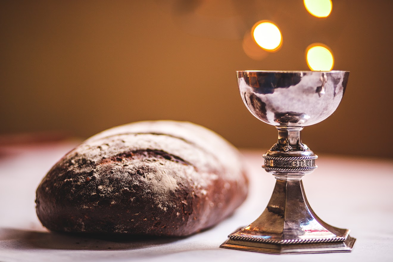 Le Repas du Seigneur ©James Coleman/Unsplash