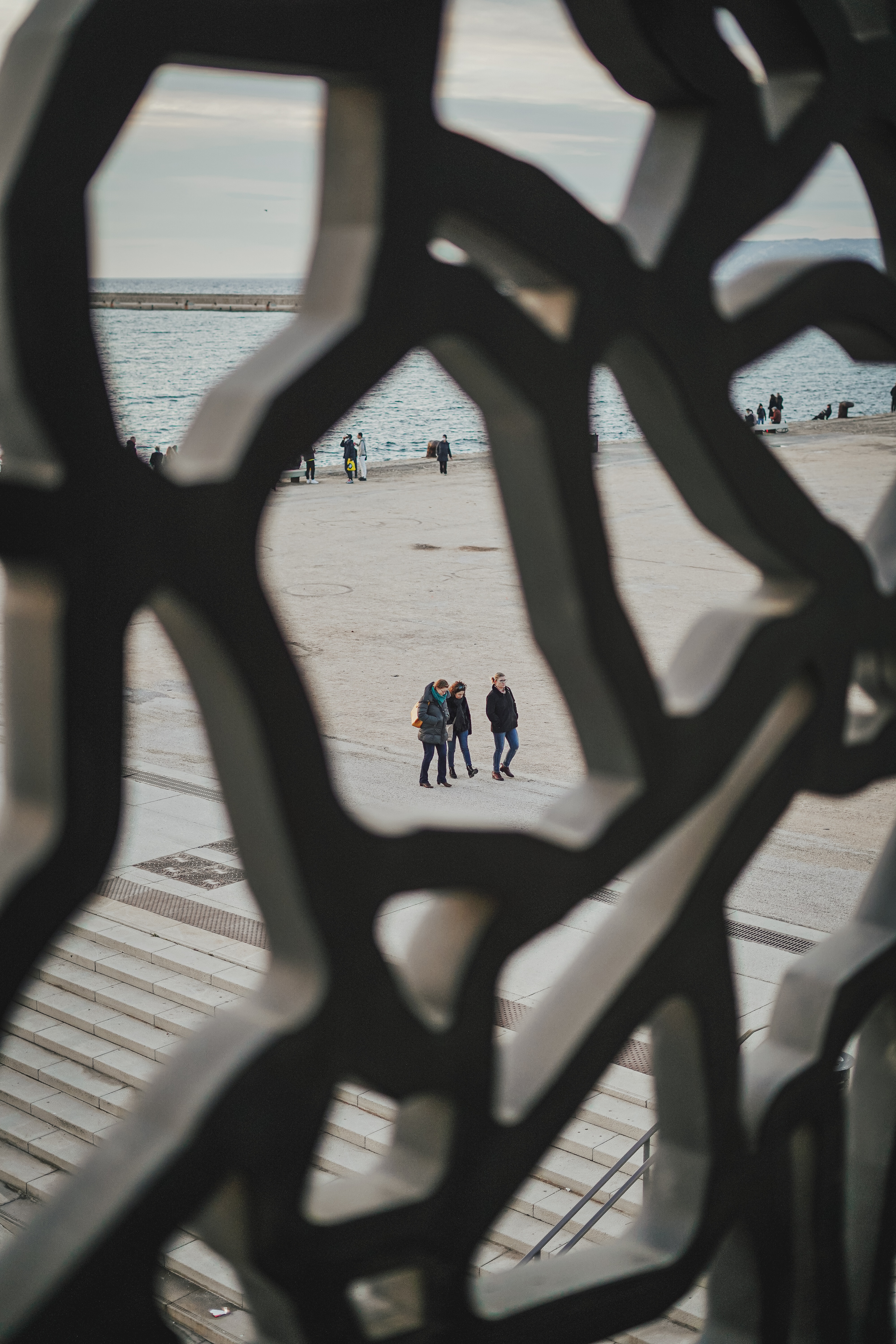 L'exposition Barvalo au Mucem est à retrouver jusqu'au 4 septembre prochain. Photo de <a href="https://unsplash.com/@shootsof_bb?utm_source=unsplash&utm_medium=referral&utm_content=creditCopyText">Baptiste Buisson</a> sur <a href="https://unsplash.com/fr/photos/oK02sG50geE?utm_source=unsplash&utm_medium=referral&utm_content=creditCopyText">Unsplash</a>