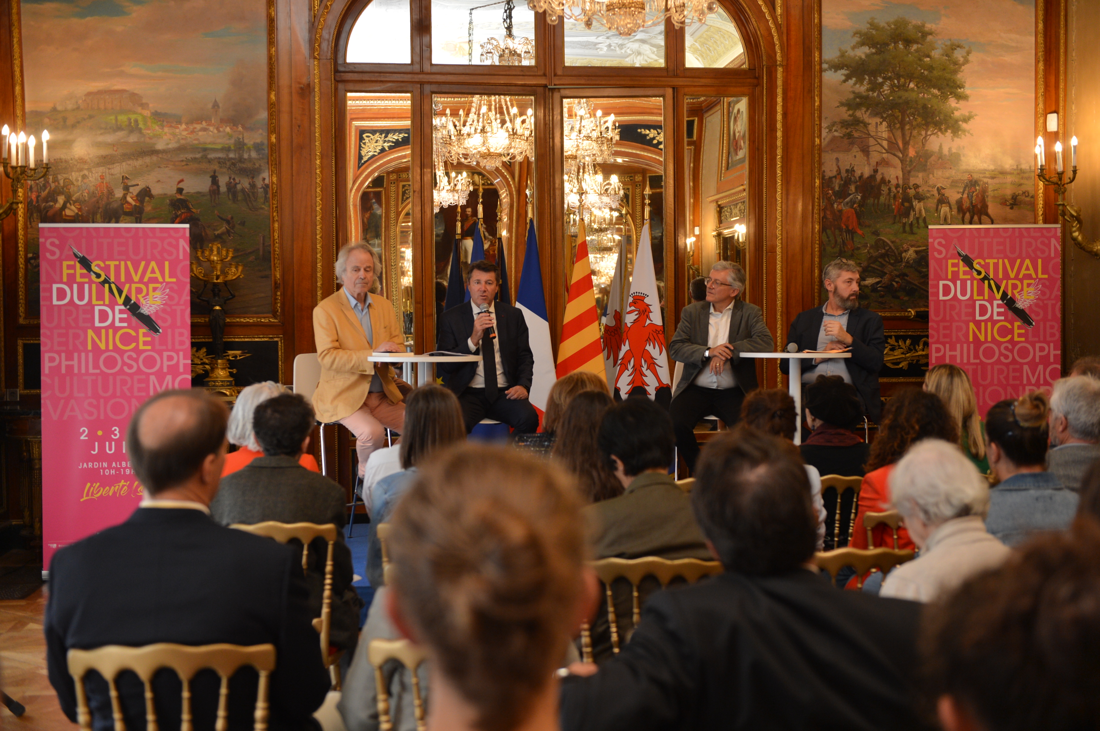 Le jury et le maire de Nice à la villa Masséna - Photo Ville de Nice