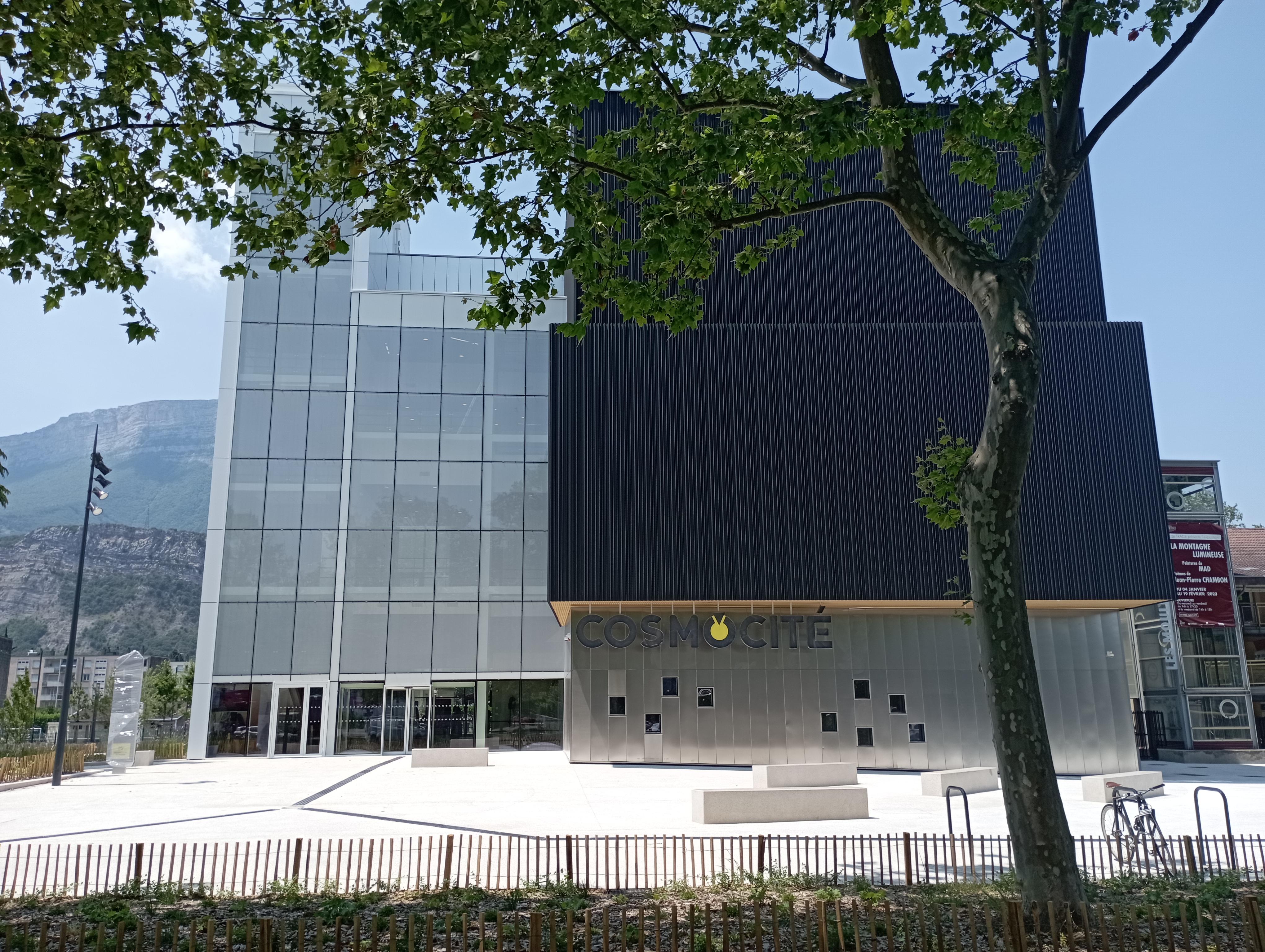 Bâtiment de Cosmocité