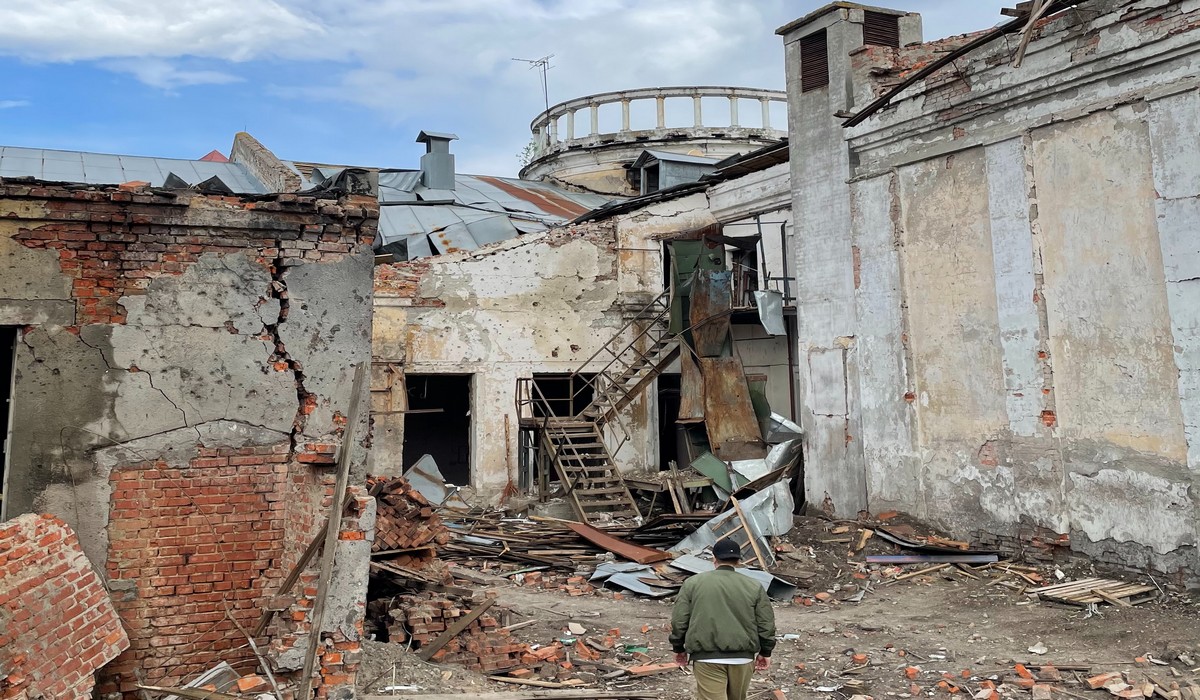 Bâtiments détruits dans la région de Chernihiv, en Urkaine. ©Unsplash
