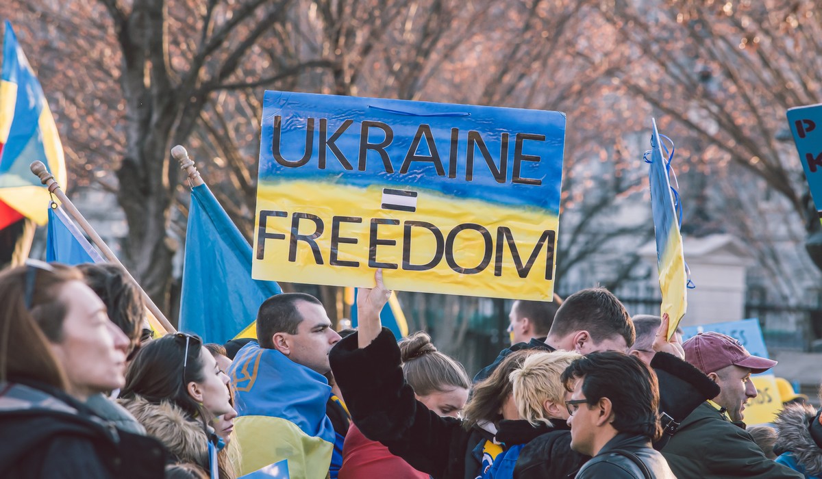 Manifestation devant Washington D. C., aux USA, contre la guerre en Urkaine. 05/2022 ©Unsplash
