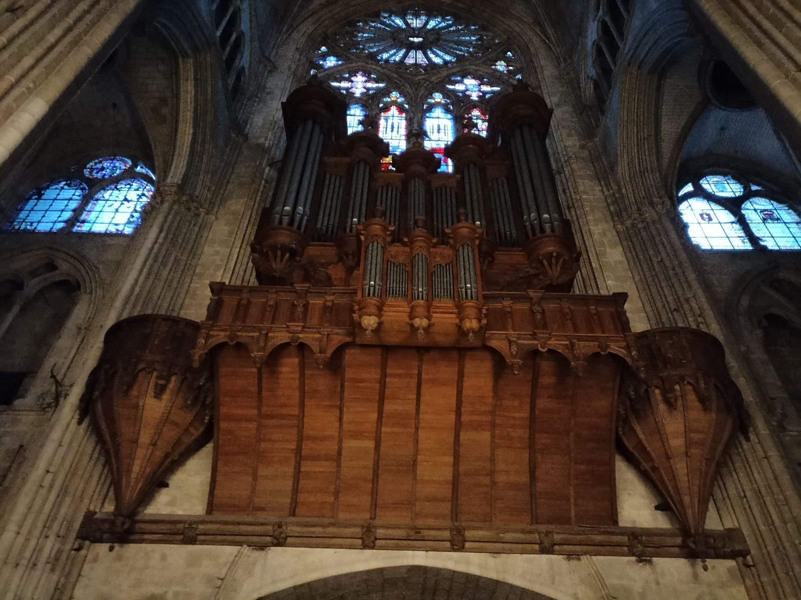 L'imposant orgue de la cathédrale de Bourges © RCF - Florent Sonzogni.