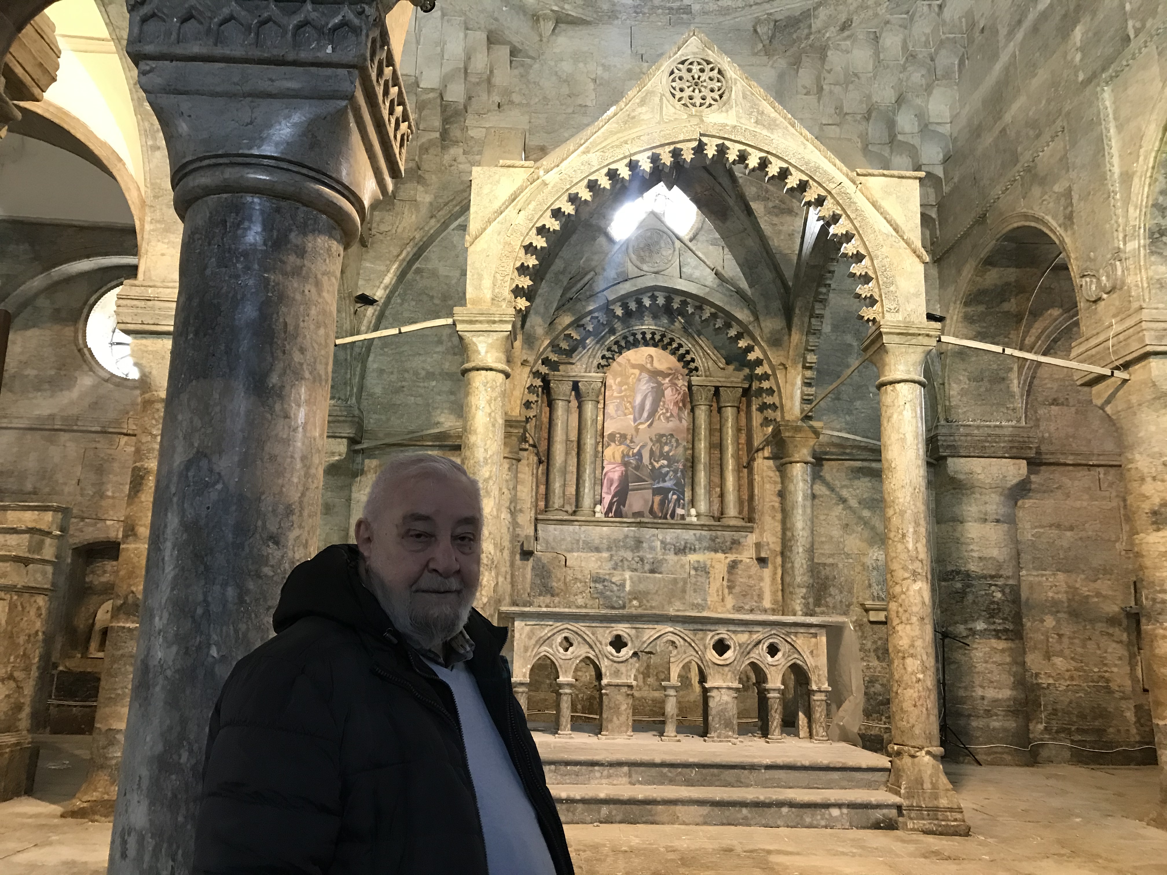 Le père Pios dans l'église de Mar Thoma / Etienne Pépin/RCF
