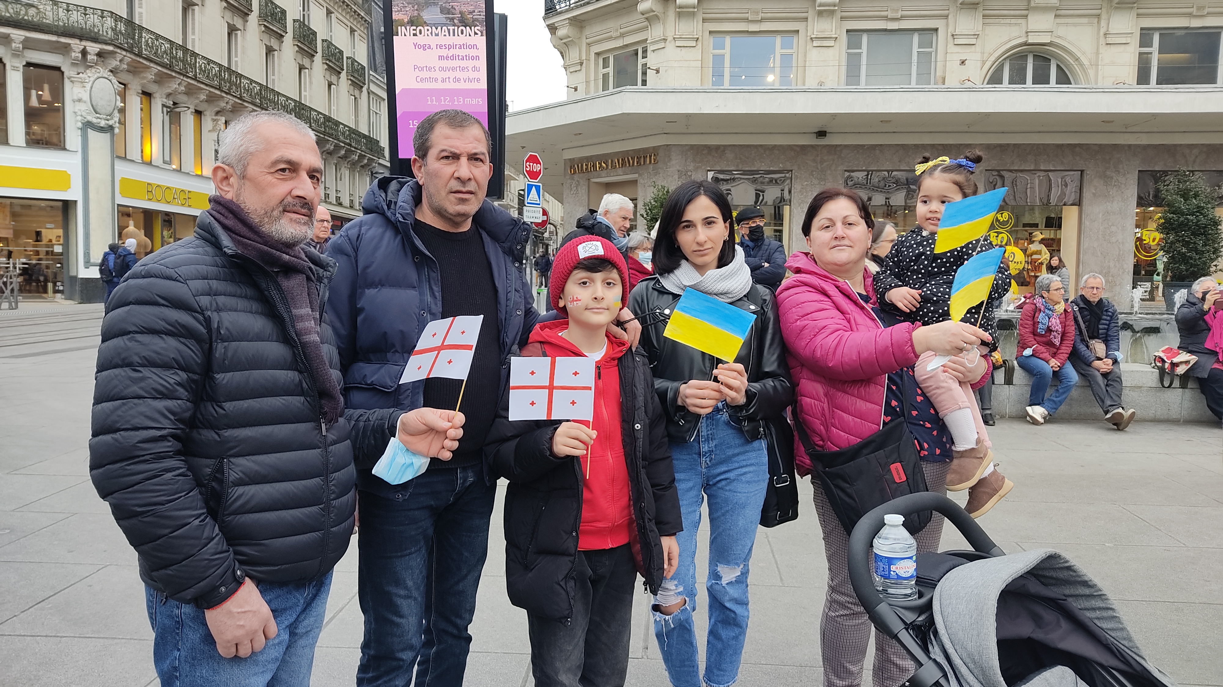 Zaza et sa famille, qui ont vu leur Géorgie natale envahie par la Russie en 2008, sont venus soutenir les Ukrainiens. ©RCF Anjou