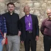 Pascal Maguesyan / MESOPOTAMIA - #2. Avril 2018 : L'équipe de Mesopotamia devant l'église Mar Guorguis de Hizanké