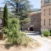 L'entée de l'hôtellerie de la Sainte Baume