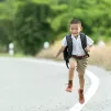 En route pour l'école (Pixabay)
