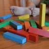 Un jeu pour les enfants de 0 à 2 ans