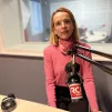 Anne Daussan-Weizman dans les studios de RCF à Metz