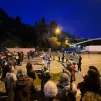 Un hommage aux migrants morts en voulant traverser la frontière à Menton Garavan, à deux pas de l'Italie - Photo Stèvelan Chaizy-Gostovitch