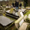 Profanations du cimetière juif de Sarre-Union en février 2015 - © Wikipédia