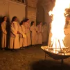 //Feu de la Vigile pascale dans le monastère Sainte Claire de Poligny, le  17/04/2022 / Amélie Gazeau /RCF