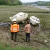Les bateaux de plaisance abandonnés sont nombreux sur le littoral breton - ©Ronan Le Coz