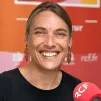 Anne-Laure Chaintron, candidate de la NUPES dans le studio de RCF - Photo Nice Presse