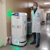 "Toute la journée, le robot fait des allers-retours entre la pharmacie et le service d'oncologie", explique Eric Lemonnier, responsable logistique à l'hôpital de Cholet. ©RCF Anjou