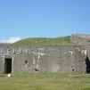 Le casernement allemand "Blucher", pied de nez à Napoléon dont on aperçoit la colonne depuis le fort 