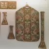 Les fleurs dans les vêtements liturgiques au Palais Lascaris - Photo RCF