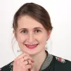 Élisabeth de Courrèges, ergothérapeute de 28 ans, est l'auteure de "Nous veillerons sur votre dignité - Paroles d'une soignante" (éd. Mame) ©éditions Mame
