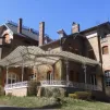 L'Esat est situé au sein du Domaine des Eaux Bleues à Liverdun.