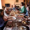 Cette année, avec la Coupe du monde au Qatar ou la convention citoyenne sur la fin de vie, il y a de quoi animer les discussions en famille ©Lilian Cazabet / Hans Lucas