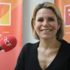 Laura Tenoudji dans le studio de RCF à Nice - Photo RCF Nice - Tous droits réservés