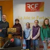 Remi Gandrille et les collégiens de Franc-Rosier dans les studios de RCF Puy-de-Dôme