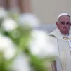 En Mongolie, "le pape François ne dira probablement rien sur la situation en Ukraine mais il sera aux portes de la Russie..." (Photo : Le pape François aux JMJ, le 06/08/2023 à Lisbonne ©Vatican Media / Hans Lucas)