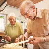 Séniors dans l'espace commun d'une Maison d'Alliance ©Maisons d'Alliance