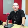 Mgr Christian Delarbre dans les studios de Dialogue RCF à Aix par c/Robert Poulain