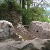 © la-tour-dotton.com/