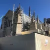 Les travaux portent sur la façade sud de la nef de la cathédrale Saint André