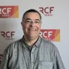 Frère Jean-Etienne Long dans les studios RCF à Clermont-Ferrand