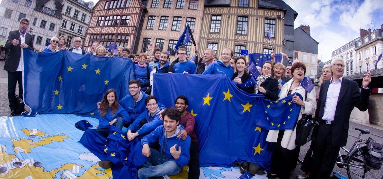 © Mouvement européen