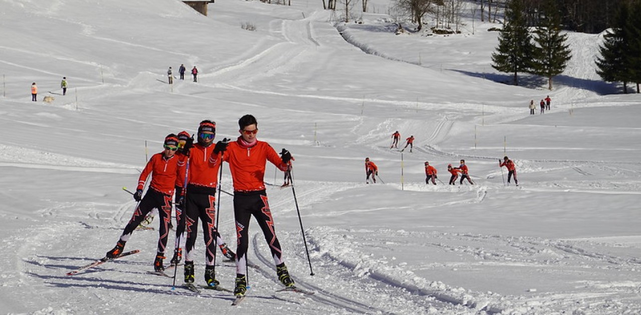 Il aurait volé pour 16 000 euros de skis près des restaurants d