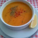 Une "chorba", une spécialité du Ramadan, ici une soupe de lentilles façon turque.