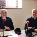 André Rival, paroissien de Saint Guen et le Père Jean-Baptiste Nadler, recteur des paroisses St Pie X et Notre Dame de Lourdes à Vannes